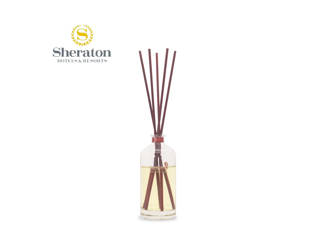Que mây tán hương khách sạn 5* Sheraton Hotel